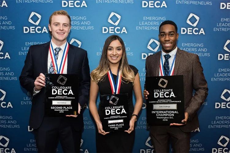  | ȫҵսDECA